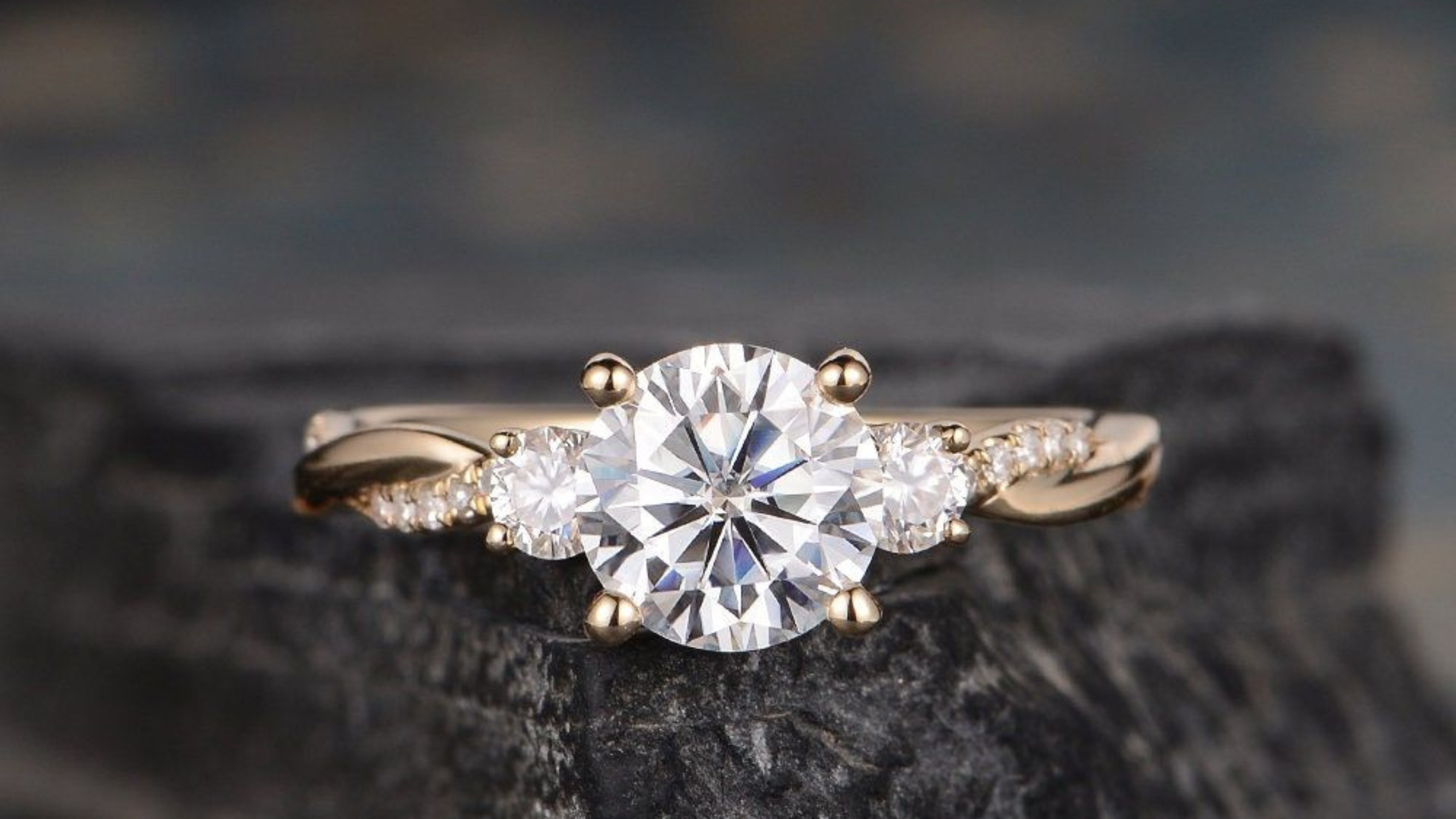What Makes a Diamond Ring Look Expensive?
