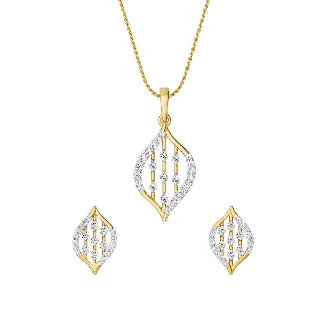 Parallel Stroke Lab Grown Diamond- Front view in 9KT