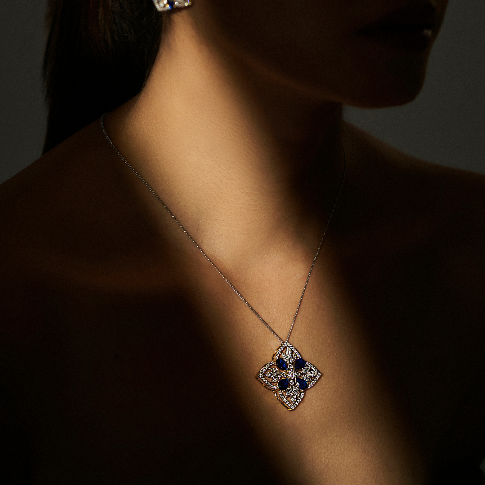 Blue Sapphire Lab Diamond Glamour Pendant