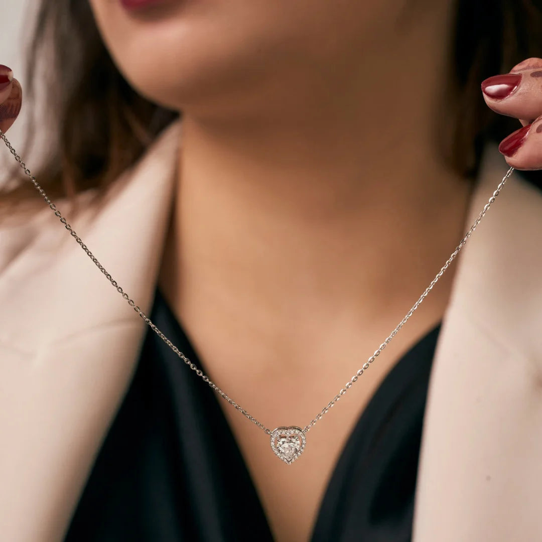 Solitaire Heart Diamond Necklace Prospective view