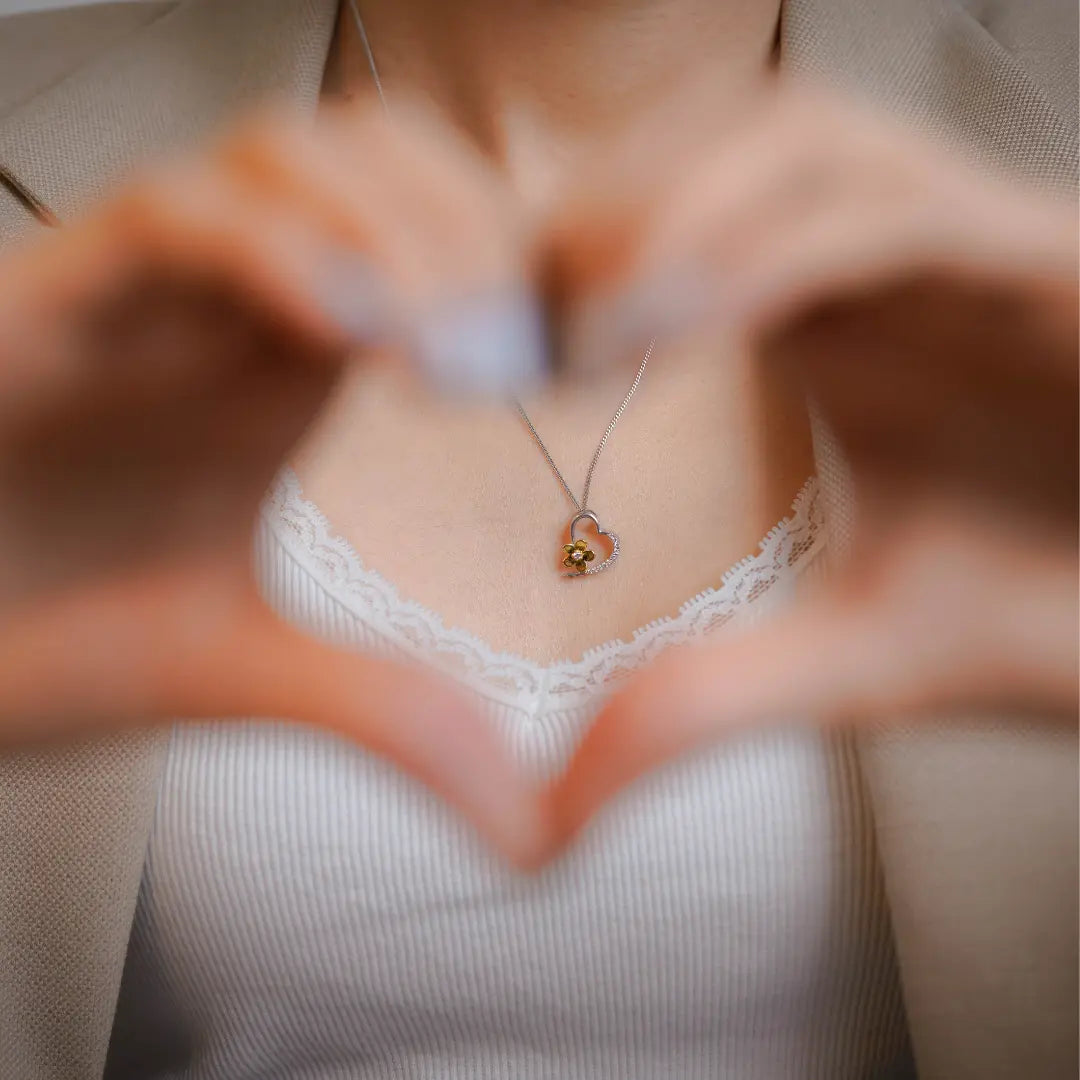 Love Blossom Diamond Pendant Prospective View