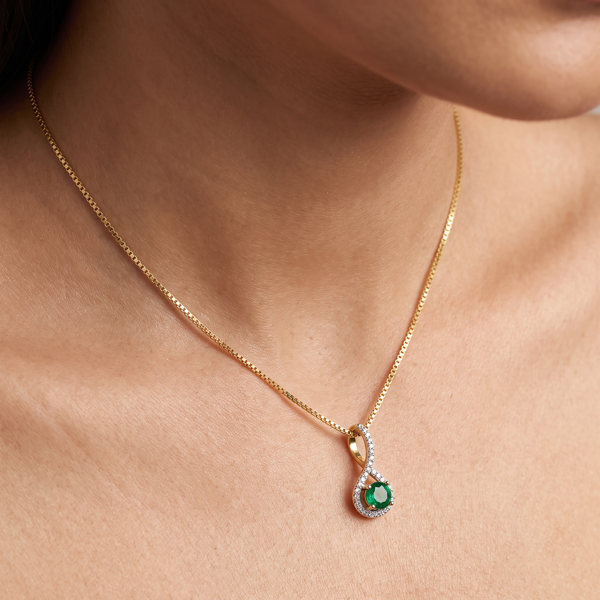 Emerald Pave Lab Grown Diamond Pendant