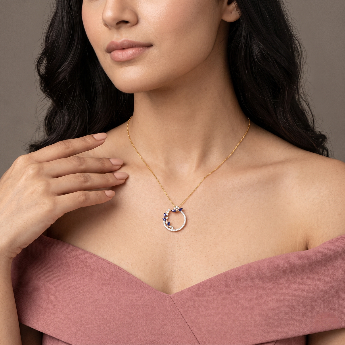 Lunara Curve Lab Grown Diamond Pendant