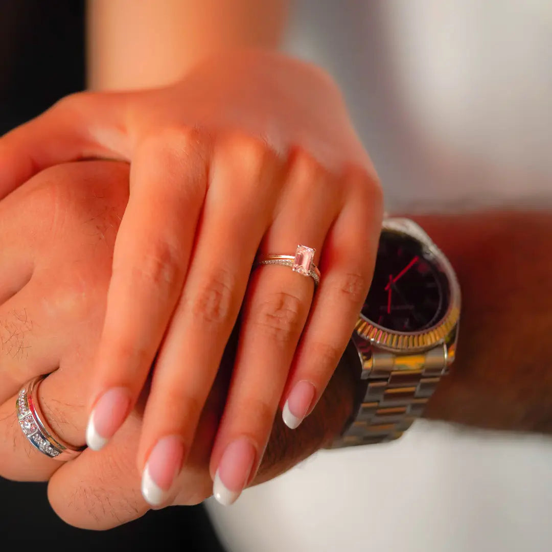 Valeria Emerald Diamond Ring Prospective View