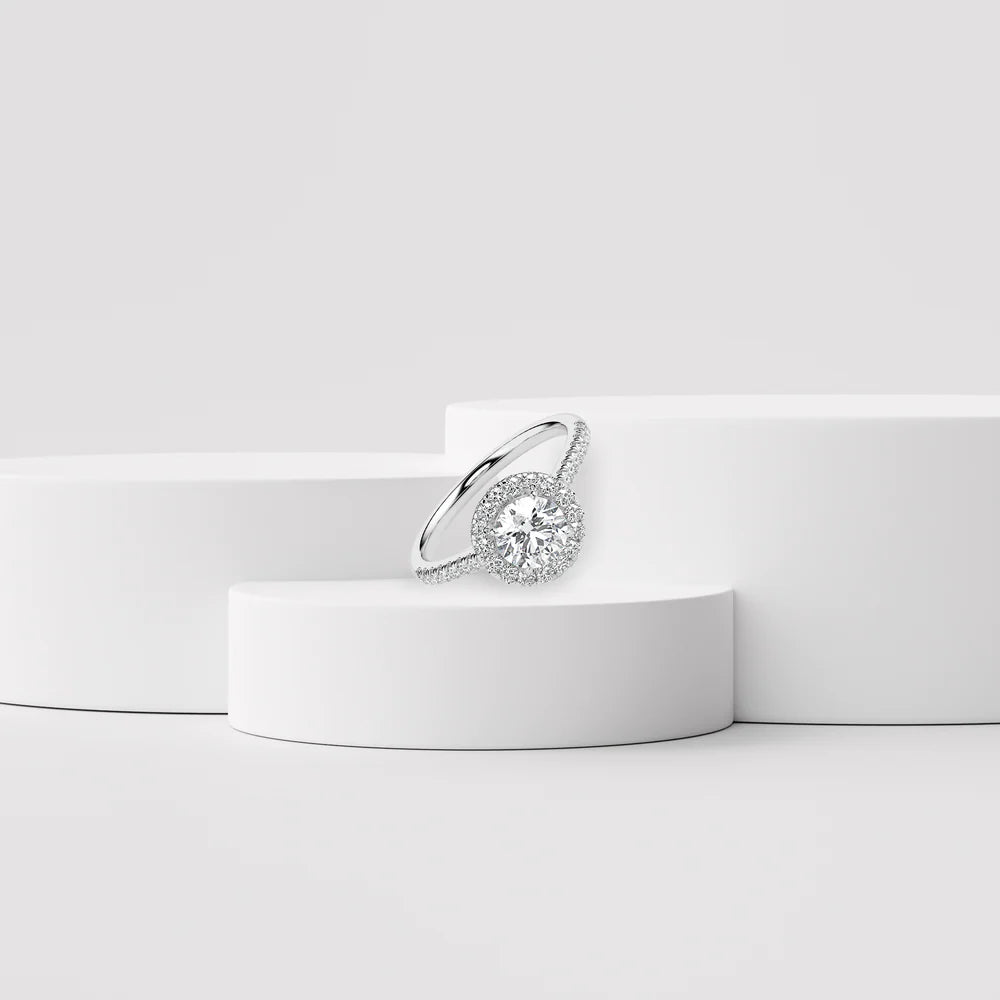 Lab-Grown Queen Solitaire Diamond Ring_in_stock