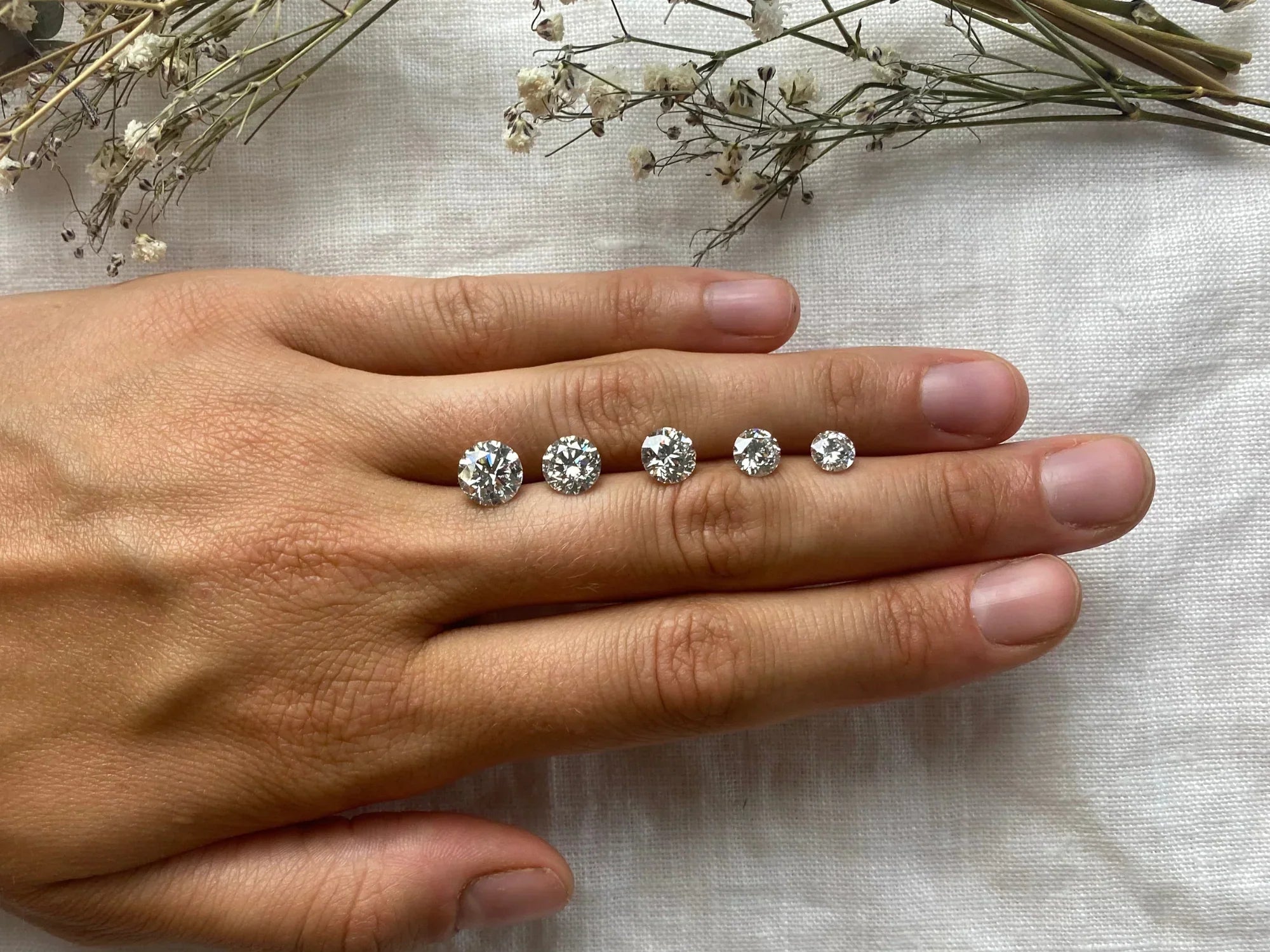 How much carat diamond is good for daily wear?