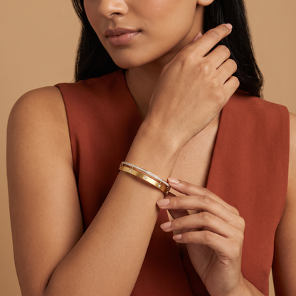 Minimalist Diva Lab Grown Diamond Bangle