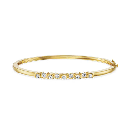 Sloane Dainty Round Diamond Bracelet front view in 9KT