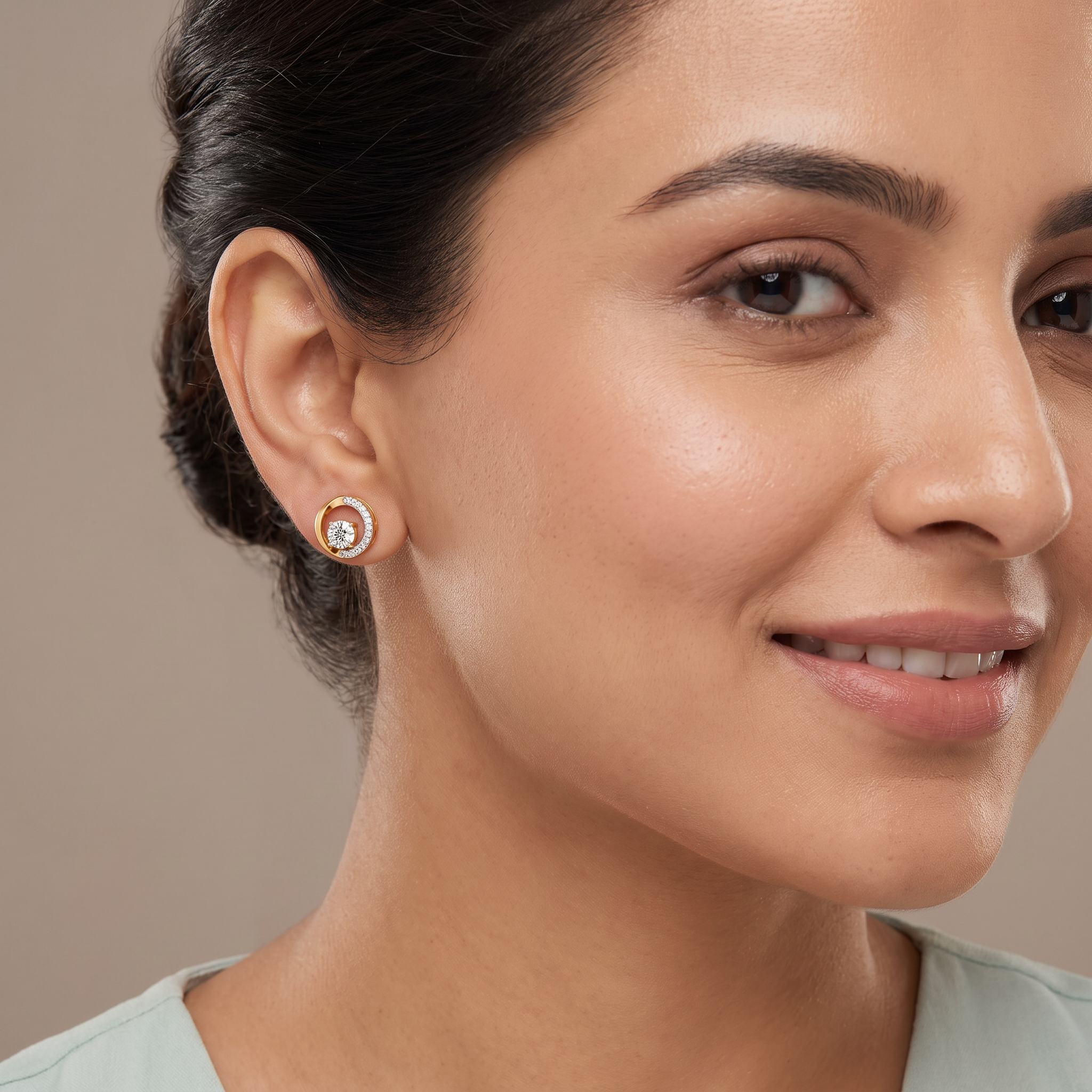 Eterna Loop Lab Grown Diamond Studs