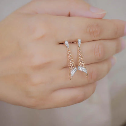 Lab-Grown Opulent Diamond Drop Earrings_in_stock