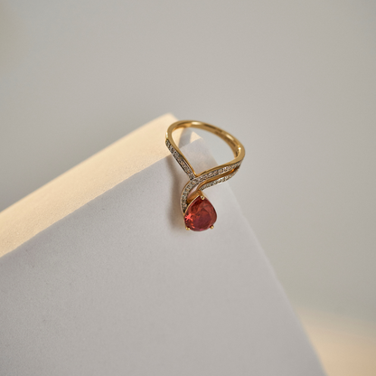 Fiery Gemstone Lab Grown Diamond Ring