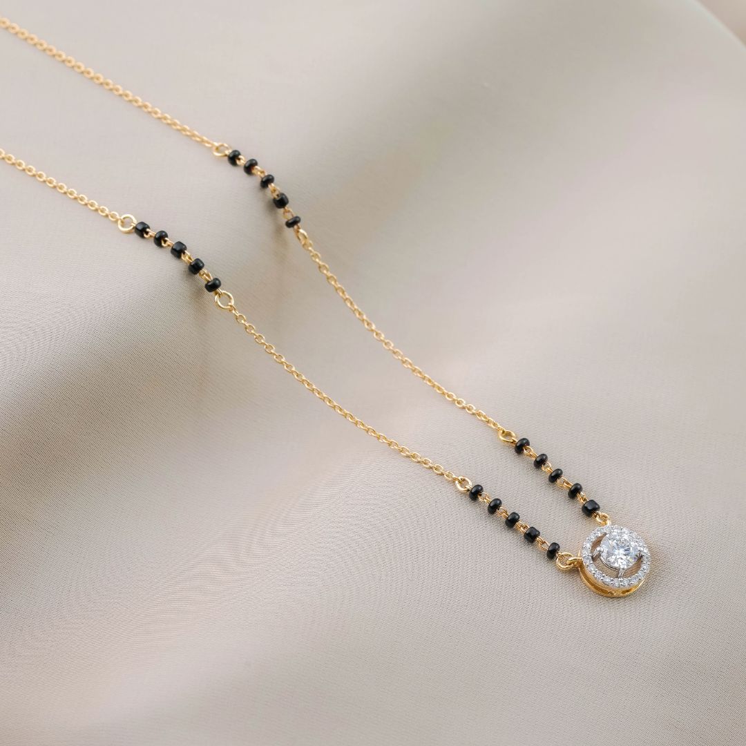 0.5 CT Halo Lab Grown Diamond Mangalsutra