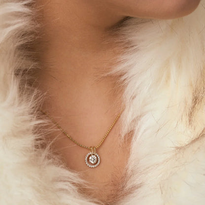 Rotating Halo Diamond Pendant Prospective view