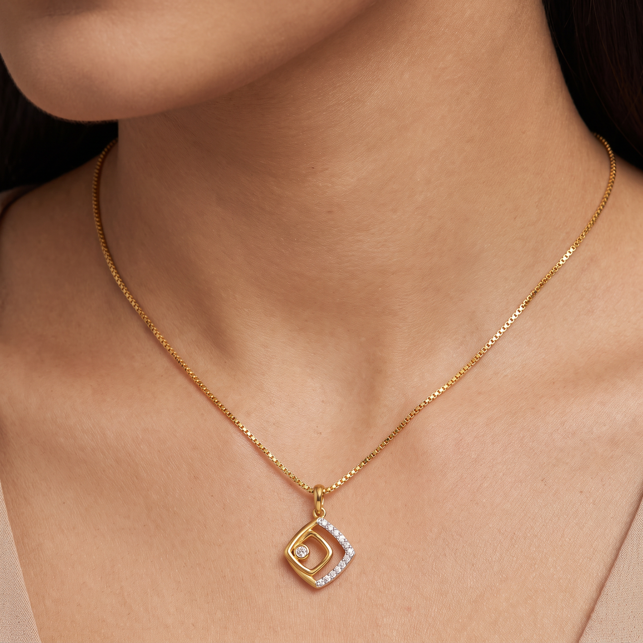 Glimmering Maze Lab Grown Diamond Pendant