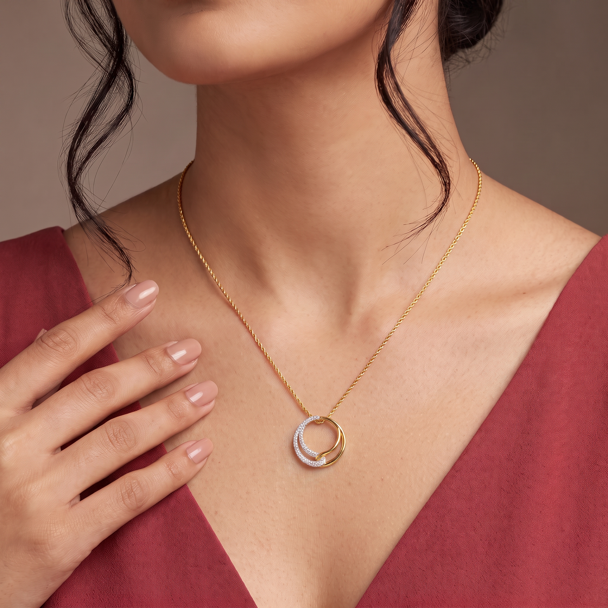 Agastya Diamond Pendant