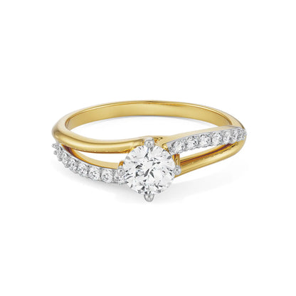 Pristine Glimmering Diamond Ring Front View