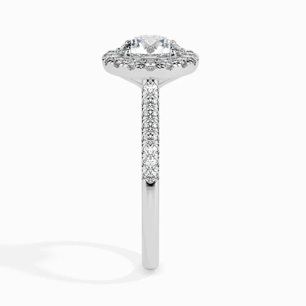 Lab-Grown Queen Solitaire Diamond Ring_in_stock
