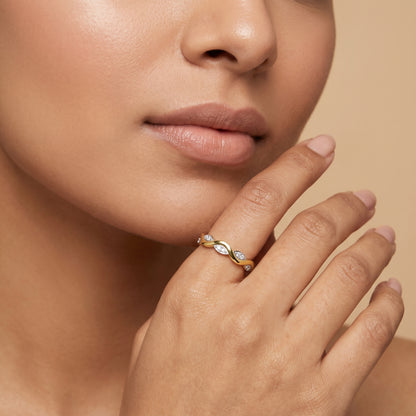 Wavy Krissy Lab Grown Diamond Band