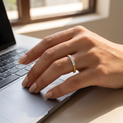 Dainty Spiral Diamond Band