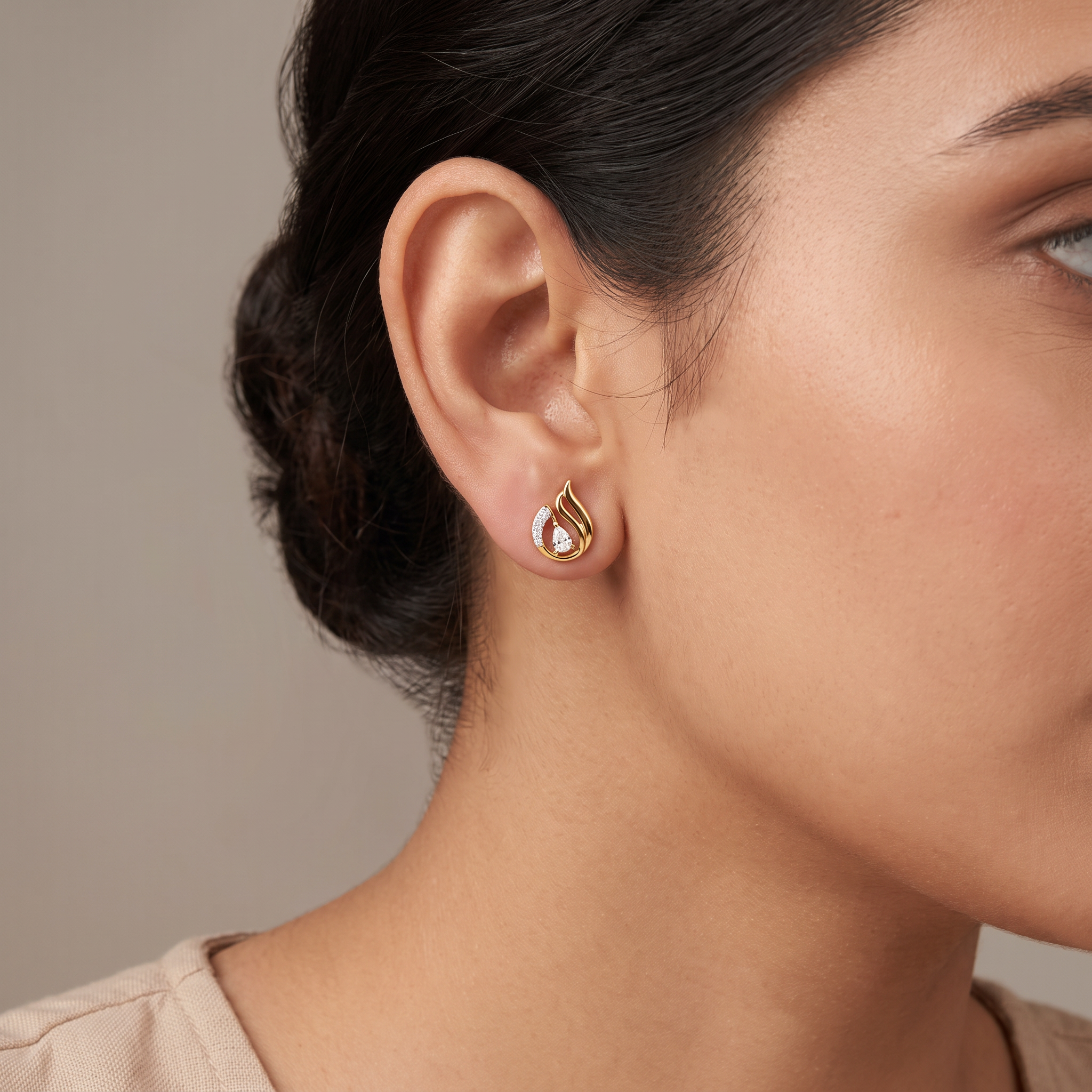 Pear Swan Lab Grown Diamond Studs