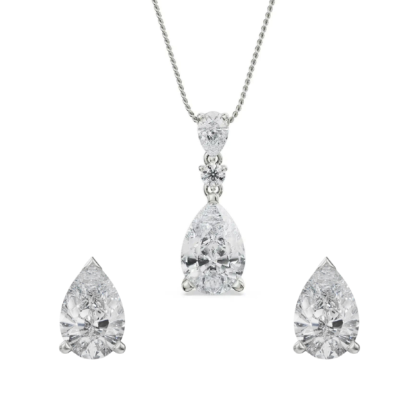 Pear Diamond Pendant Set